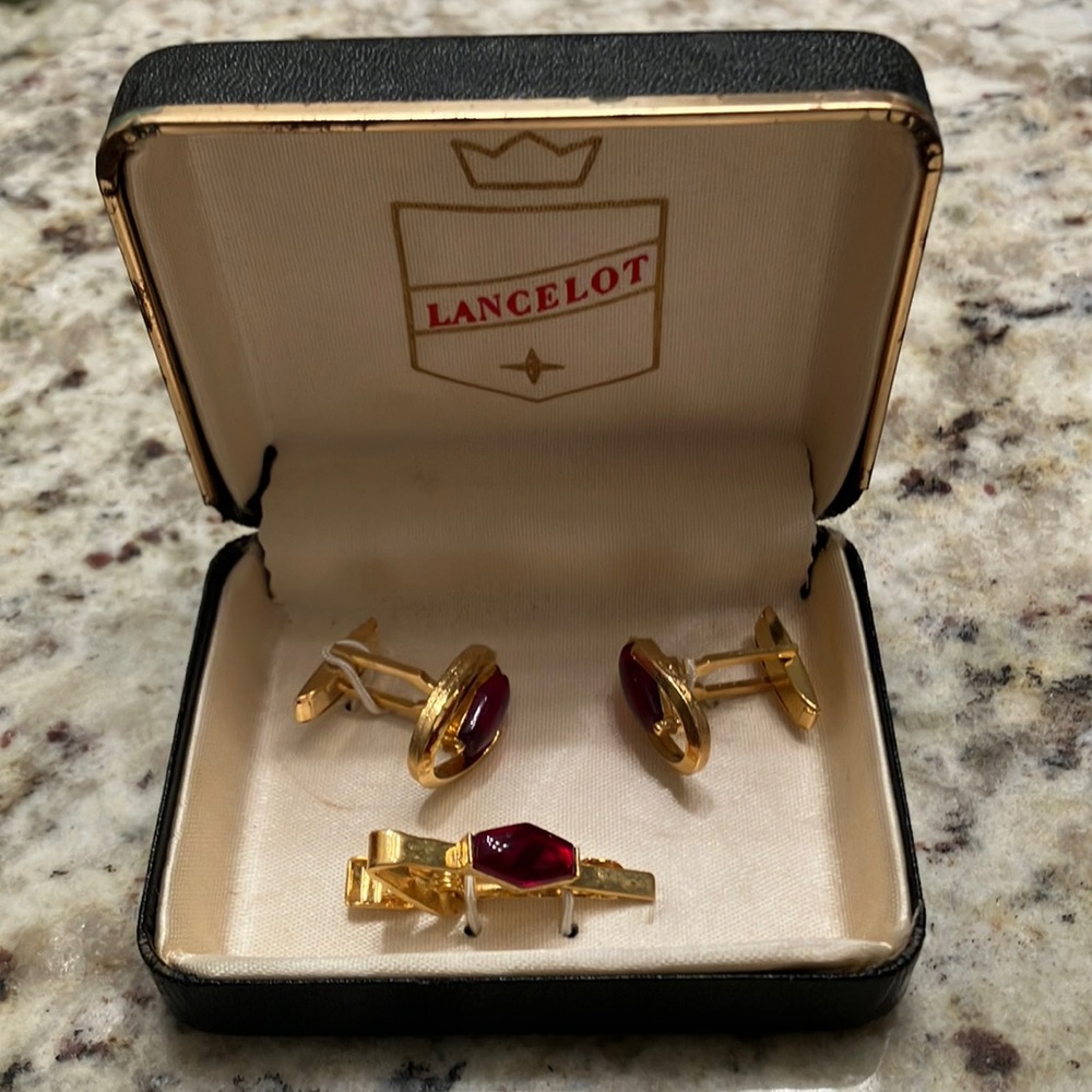 Lancelot vintage cuff links and tie holder
